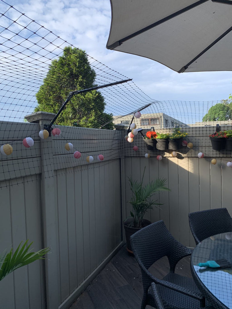 Viynl fence converted to cat safe fence