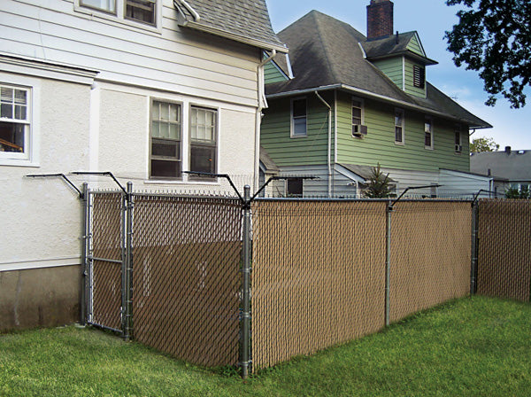 example of outside corners for purrfect cat fence